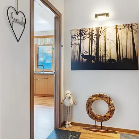 Huanzhof Lerch Apartment Aldino